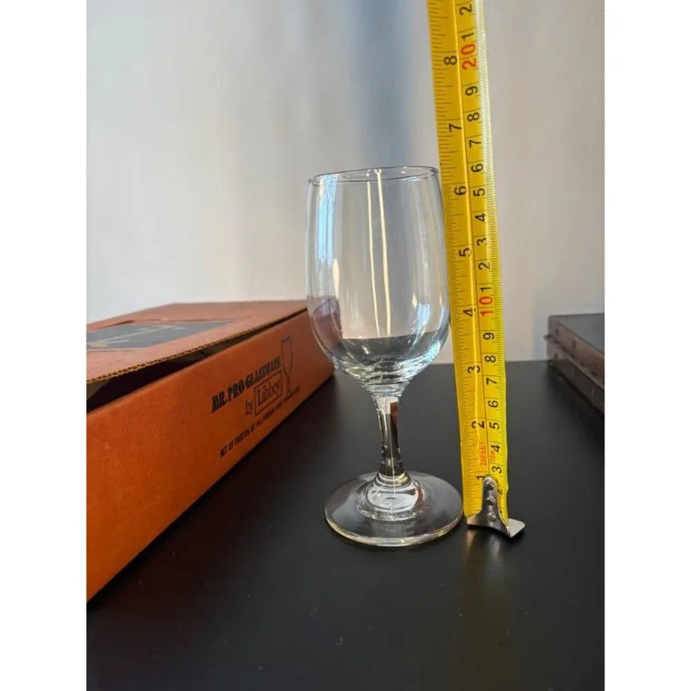 Libbey Mr Pro Glassware Wine Glasses Set of 4 8.25 oz Original Box 3765